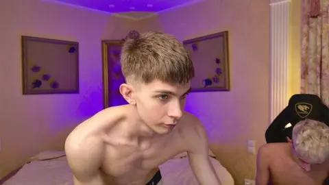 Sexy Twink-Paar zu Hause – JerryLucky