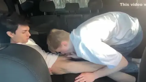 Casal hot: Matty & Aiden