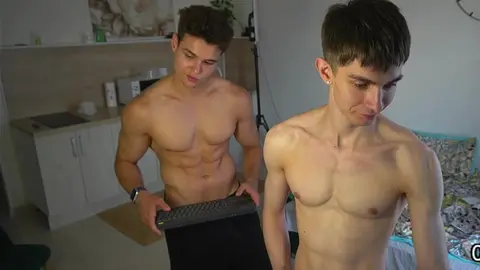 Show porno di twink camboys – JerryLucky