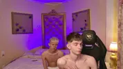 Coppia di twink camboy sexy – JerryLucky