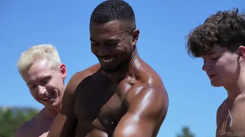 Sean Xavier, Silas Brooks, Grayson Cole – Arquivos da cabana: sex tapes safadas