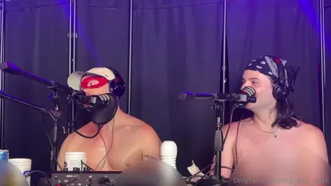 Só na resenha com os bros, bro (OnlyFans)