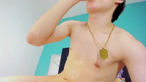 Pareja de twinks sexy – blondieoliver69