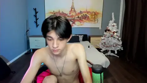 Twink sexy in webcam a casa – Yoodeeahh