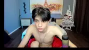 Twink sexy en webcam à la maison – Yoodeeahh
