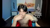 Twink sexy en webcam à la maison – Yoodeeahh