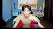 Twink sexy en webcam à la maison – Yoodeeahh
