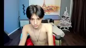 Twink sexy en webcam à la maison – Yoodeeahh