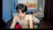 Twink sexy en webcam à la maison – Yoodeeahh