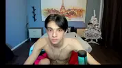 Twink sexy en webcam à la maison – Yoodeeahh
