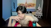 Twink sexy en webcam à la maison – Yoodeeahh