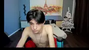 Twink sexy en webcam à la maison – Yoodeeahh