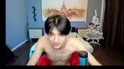 Twink sexy en webcam à la maison – Yoodeeahh