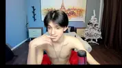 Twink sexy en webcam à la maison – Yoodeeahh