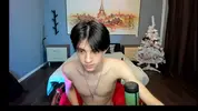 Twink sexy en webcam à la maison – Yoodeeahh
