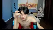 Twink sexy en webcam à la maison – Yoodeeahh