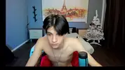 Twink sexy en webcam à la maison – Yoodeeahh