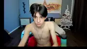 Twink sexy en webcam à la maison – Yoodeeahh