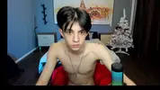 Twink sexy en webcam à la maison – Yoodeeahh