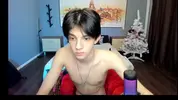 Twink sexy en webcam à la maison – Yoodeeahh