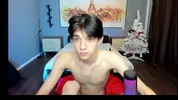Twink sexy en webcam à la maison – Yoodeeahh
