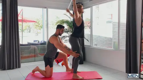 Yoga Master – Arad Winwin & Alam Wernik