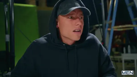 Johnny Rapid et Arad Winwin baisent sur le tournage