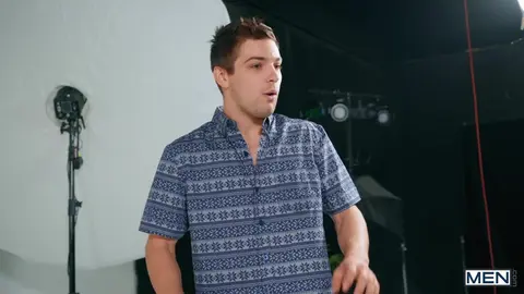 Johnny Rapid et Arad Winwin baisent sur le tournage