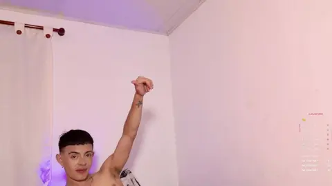 Couple de twinks latinos en mode hot – steveen_1604