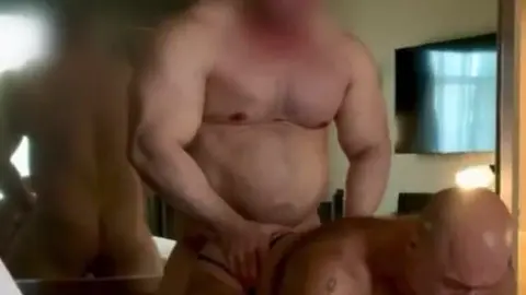 beefymuscle.com - Huge bodybuilder fucking man!