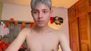 Twink camboy gostoso na webcam – AndyBelier