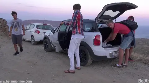 Salada grega, parte 17 – A noite chill do Adam