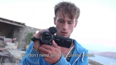 Insalata greca, parte 17 – La serata chill di Adam