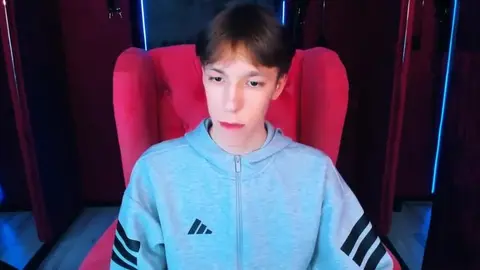 Twink camboy hot e sexy: Mark Branston