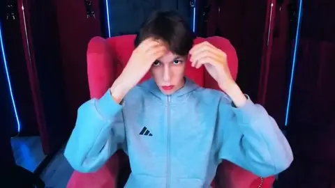 Twink camboy gostoso: Mark Branston