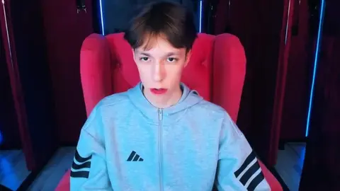 Twink camboy sexy y caliente: Mark Branston