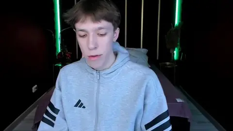 Show webcam di un twink sexy – MarkBranston