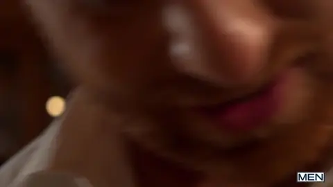 Real Men Wear Kilts: Jonas Jackson & Leander (bareback)