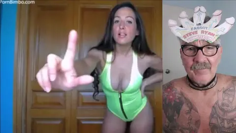 Steve Ryan se solta: humilhação consensual e dirty talk