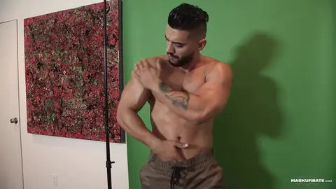 Auditions — Arad Winwin (Maskurbate) : solo, toys, muscle