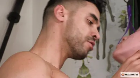 Arad Winwin & Matt Lockwood – Making Moves