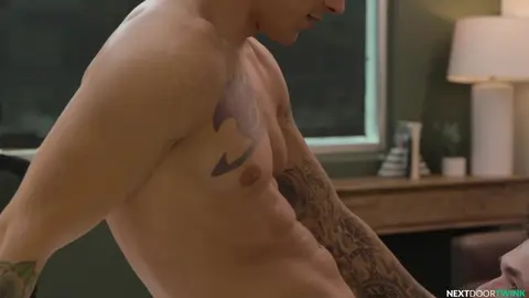 Livraison spéciale – Manutention spéciale requise – Jayden Marcos, Troye Dean