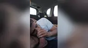 Blowjob im Taxi!