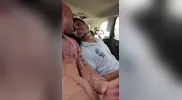 Blowjob im Taxi!