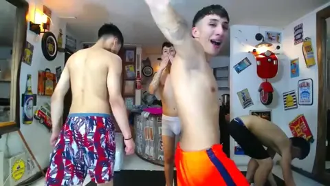 Heiße sexy Twink-Orgie – Camboys Kobayasky