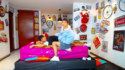 Twinks calientes y sexy & camboys — tubo gay