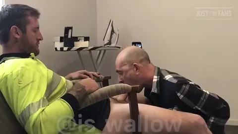 gay amateur blowjob