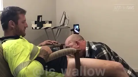 gay amateur blowjob