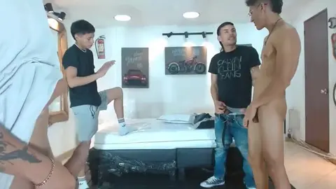 Jeunes Latinos en cam #010