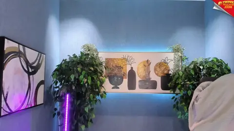 Camboy super hot: JackWeasley em ação